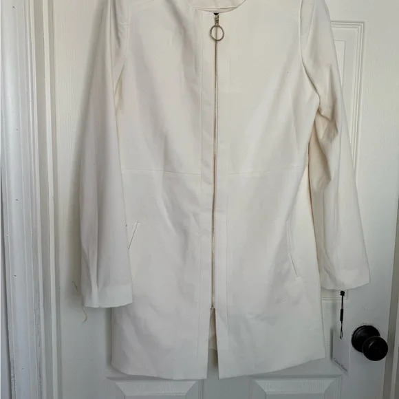 Calvin Klein Elegant Cream Women's Coat - Picture 2 of 10
